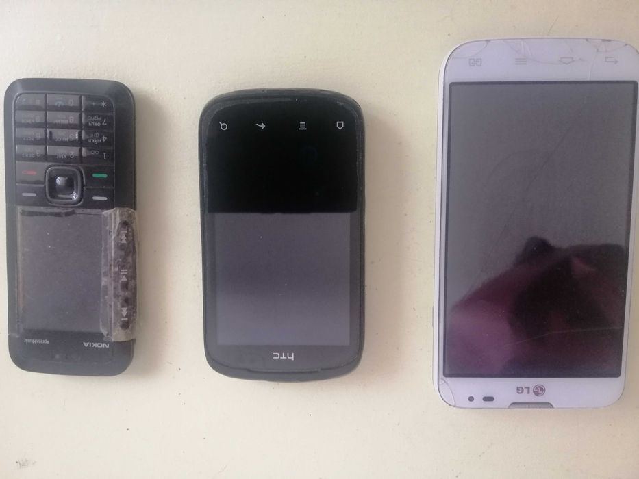 Телефоны на запчасти