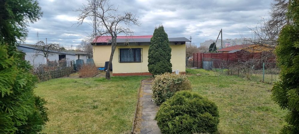 Sprzedam działkę rekreacyjną na ROD Santocka przy ul.26-go Kwietnia