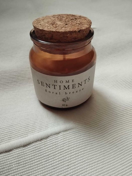 Свічка ароматизована сандал home Sentiments 80г нова