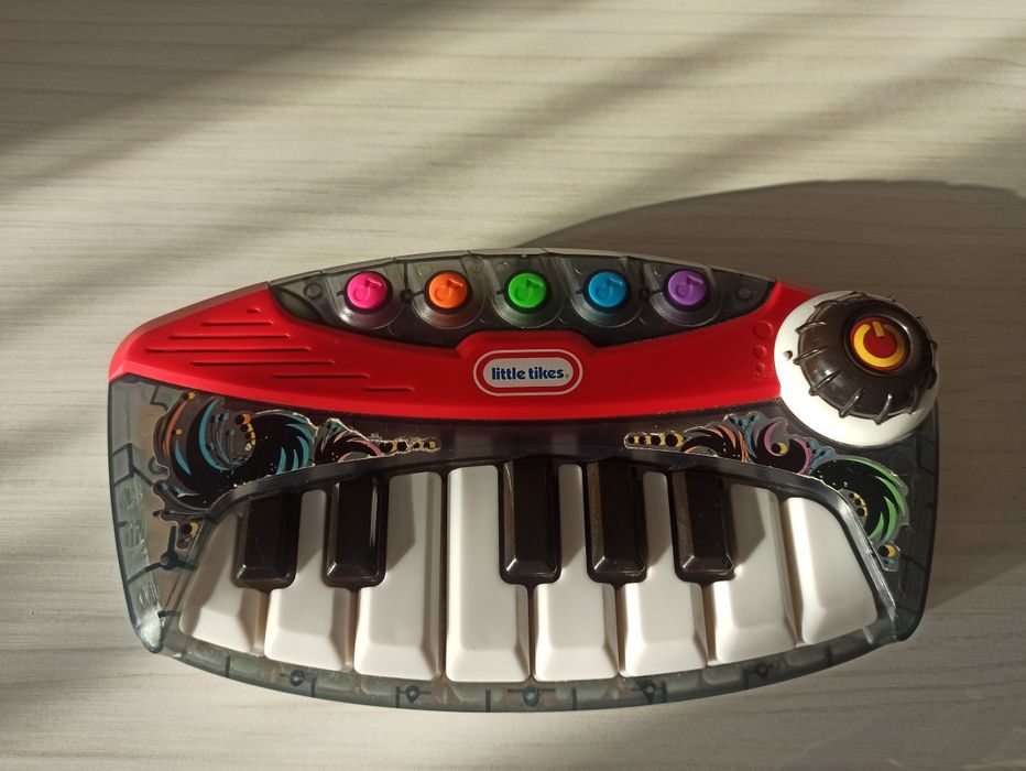 Дитяче музичне піаніно