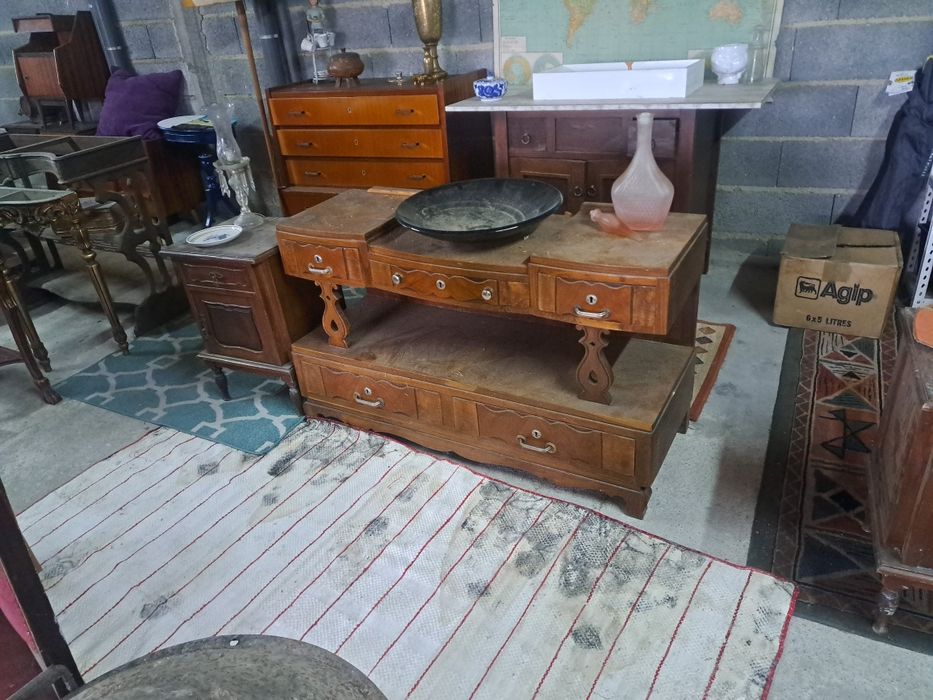 Balança vintage com pesos