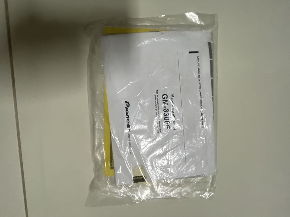 Aplificador Pioneer auto