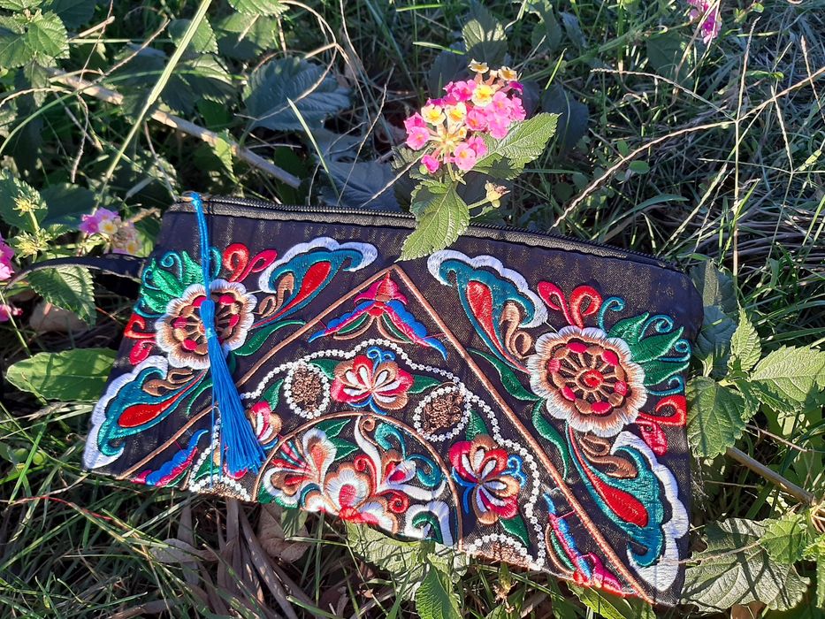 Carteira/ Mala/ Clutch Estilo Étnico - Nova