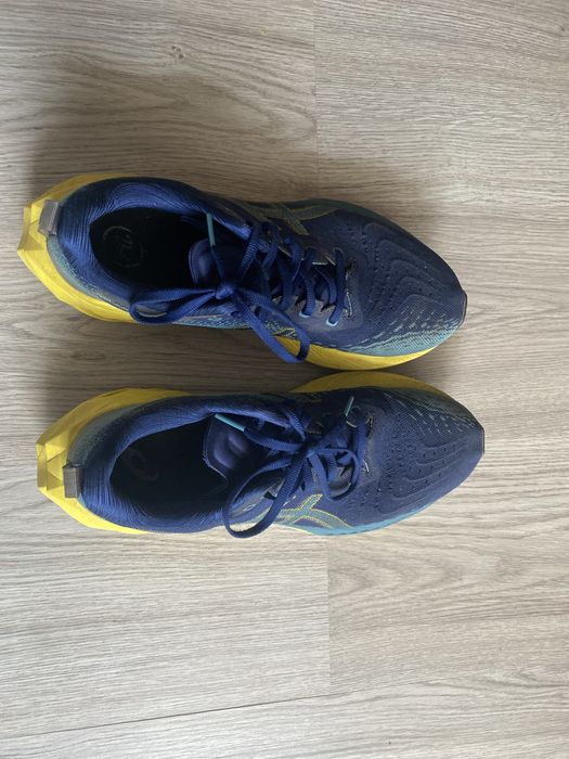 Asics Nova Blast 4452888356675932162
