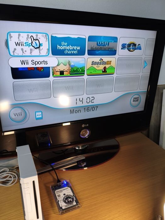Wii clássica 250GB desbloqueada em caixa