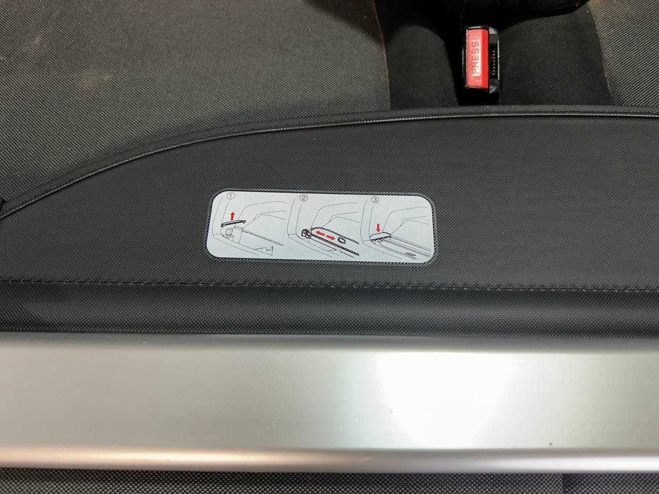 Шторка багажника Kia Sorento