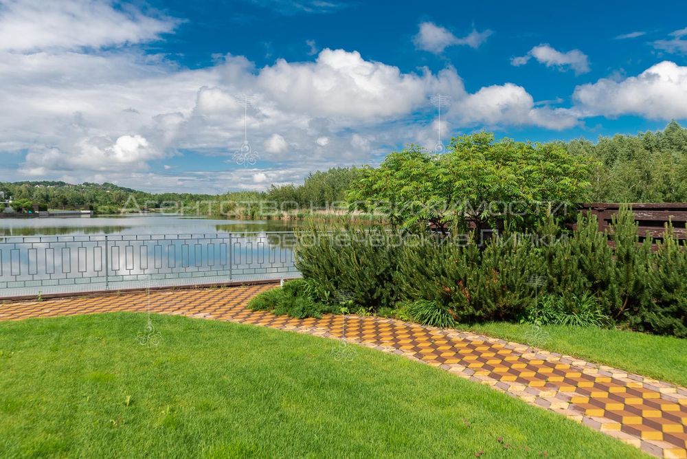 КМ Хутір Ясний,Лісники вихід на воду Будинок 462м2 з ремонтом,23 сот.