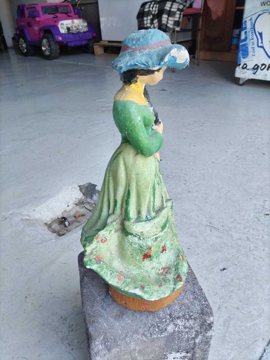 Figurka gipsowa na sprzedaz