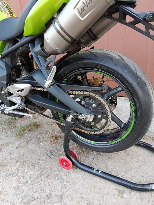 Triumph Street Triple 675 (Roulette Green) Свіжо пригнаний! (Ідеал) Сервісна!