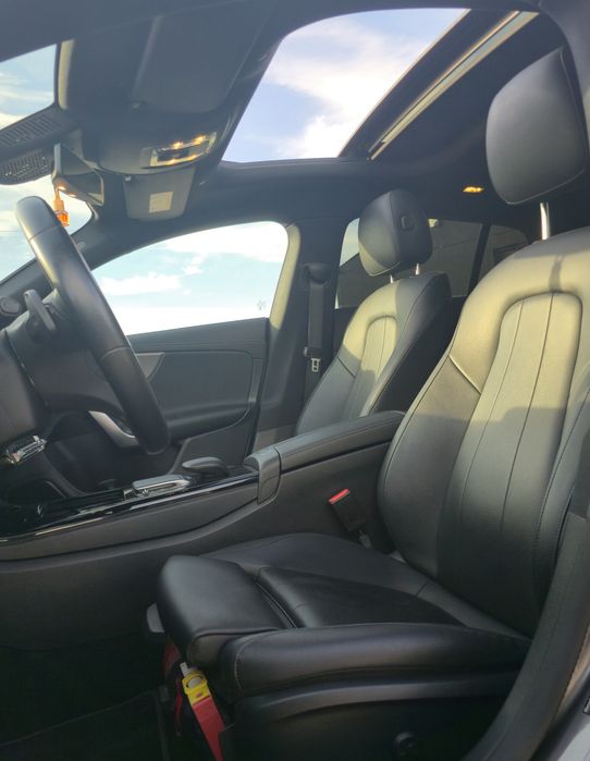 Mercedes-Benz cla 250e 2022