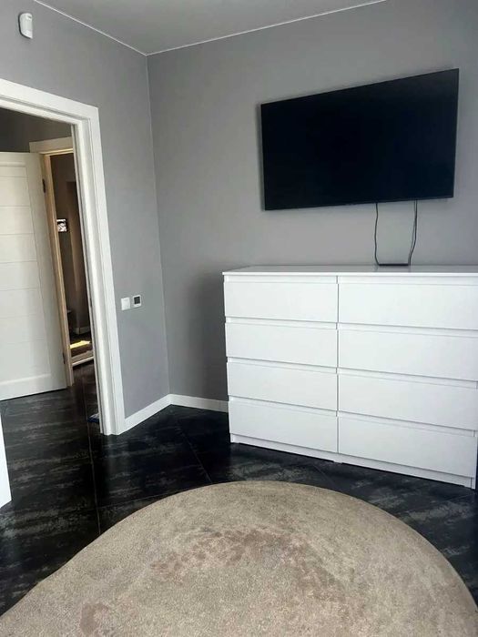 Продаж сучасного будинку Вишеньки