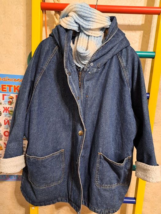 Джинсова куртка оверсайз
