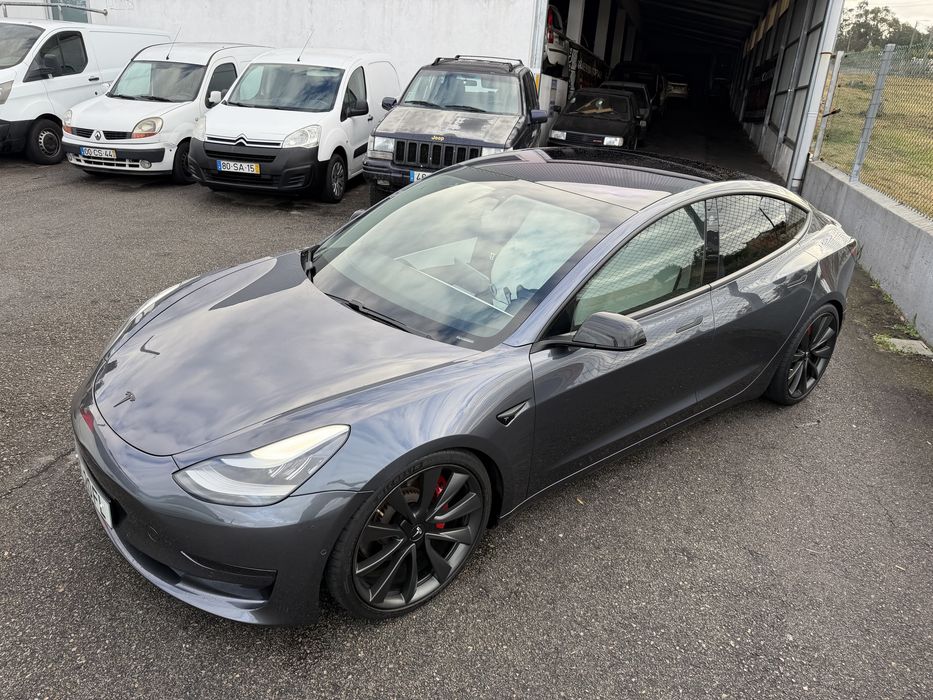 Tesla Model 3 Performance Dual AWD