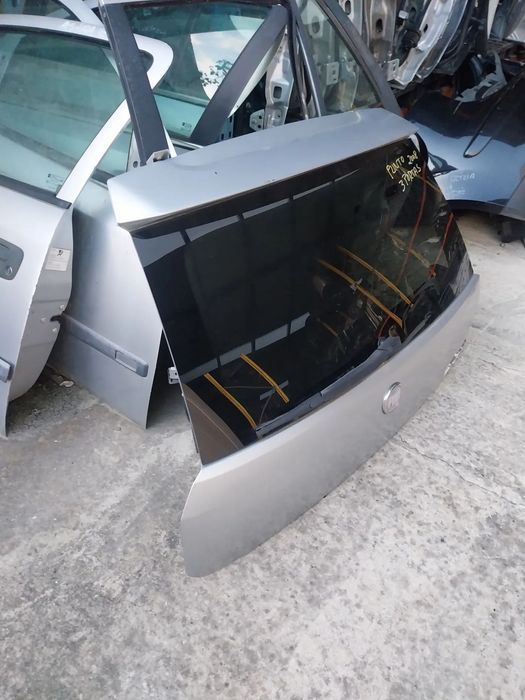 Tampa mala Fiat Punto 3 portas ano 2008