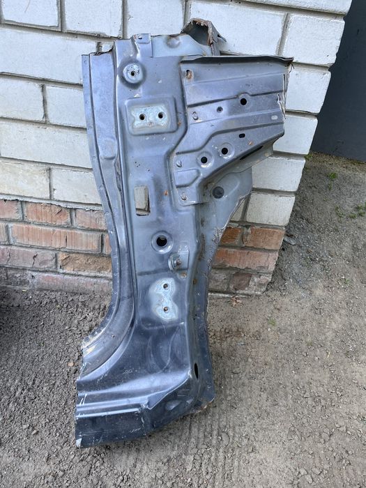 Продам четверть передняя правая Kia Rio3