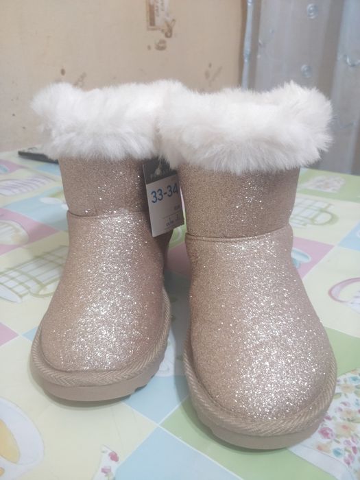 Уггі Primark 33-34