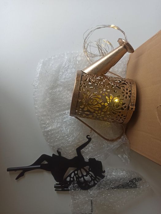 Lampka solarna konewka ogrodowa