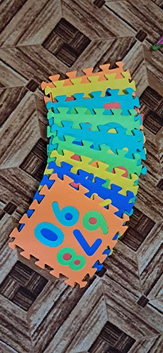 Пазли                   .