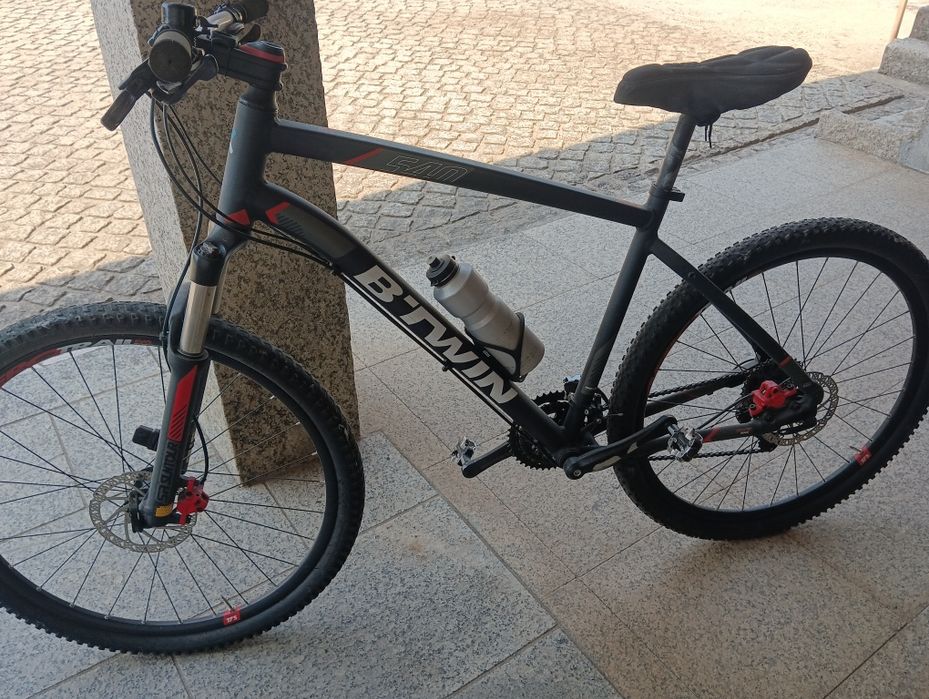 Negociável!!! Para venda bicicleta está nova comprei a mais de 600