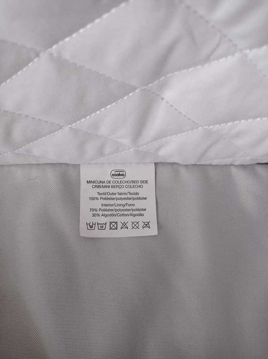 Cama asalvo para bebé...que pode ser encostada a cama de adulto.