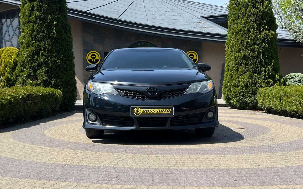 Toyota Camry 2013