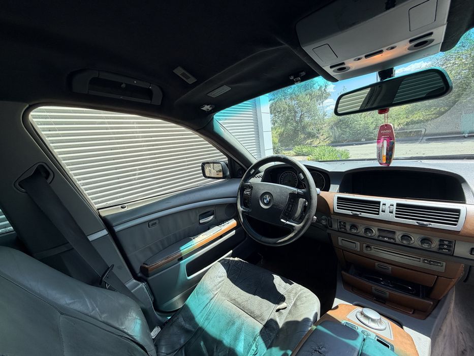 Продам BMW e65 2003