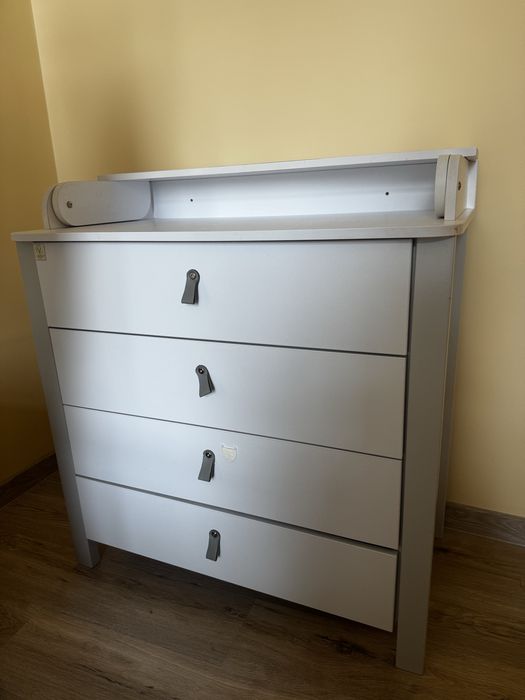 Комод б/у с пеленальным столиком