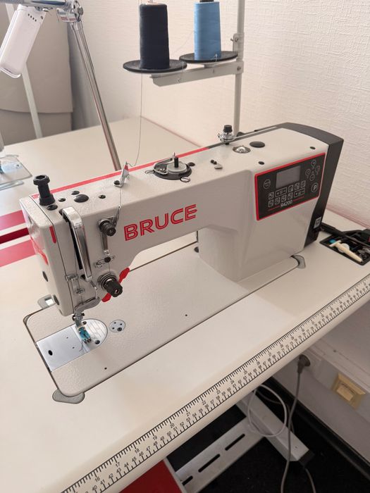 Прямострочна промислова швейна машина BRUCE R4200