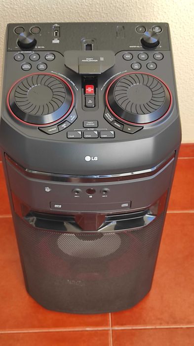 Sistema de som LG XBoom OK55
