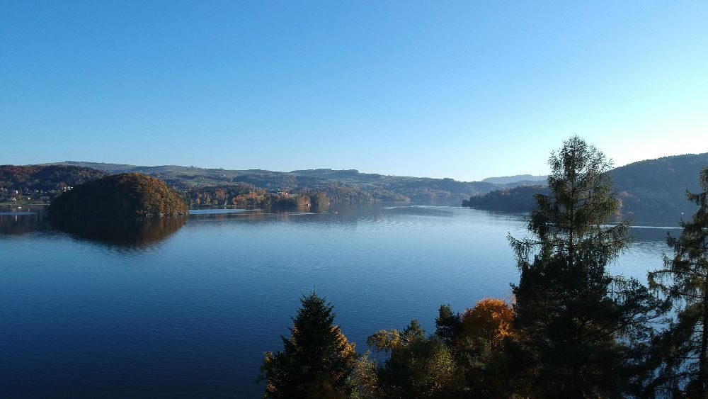 Domek z widokiem nad  jeziorem Rożnowskim, całoroczny, jacuzzi
