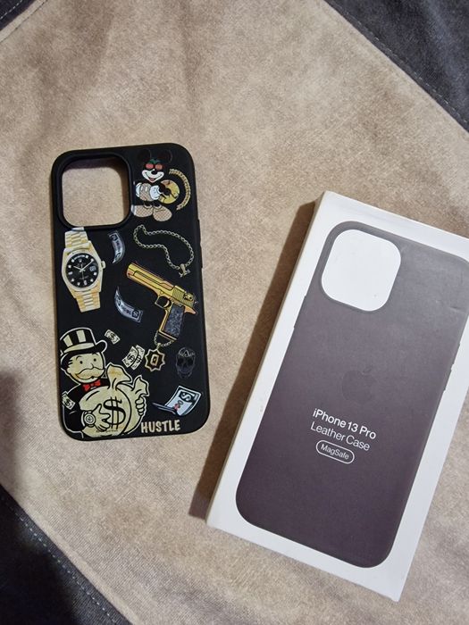 Чехлы на телефон