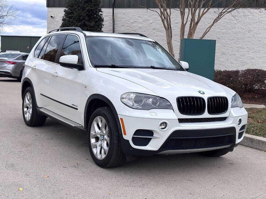 BMW X5 xDrive35i      2013