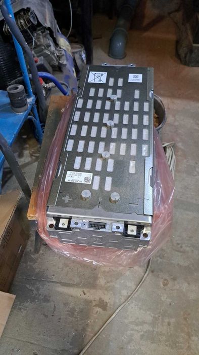 ячейки модуля 8s 6,85квтч LG chema