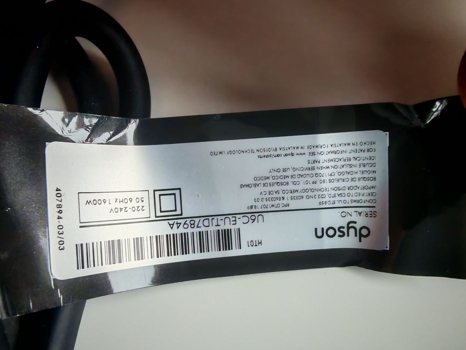 Dyson Airstrait – prostownica + suszarka 2w1