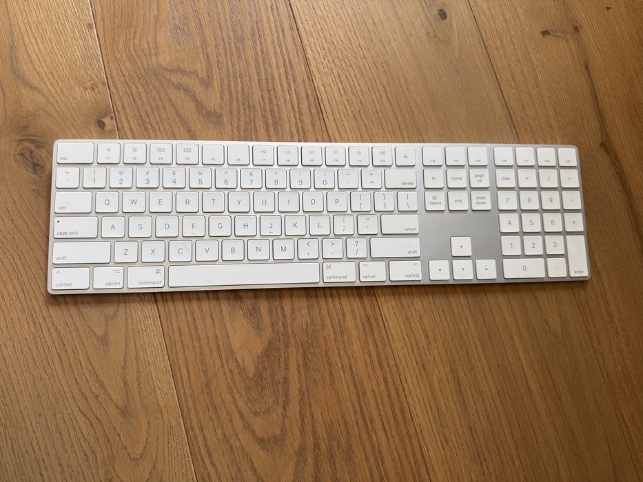 Apple Magic Keyboard 2 - A1843 Клавіатура Numeric Безпровідна