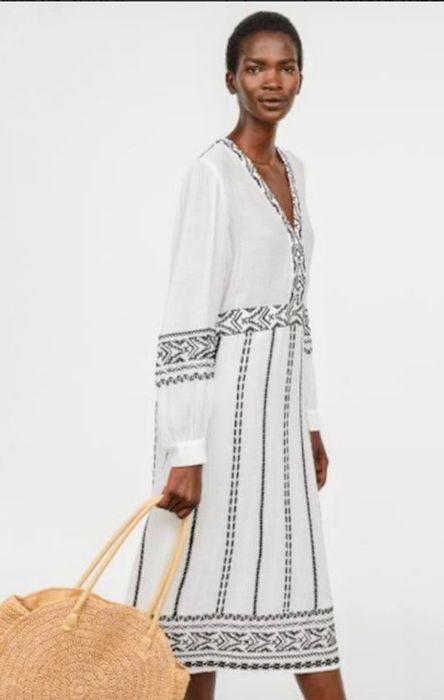 Сукня -вишиванка, вишита сукня міді від H&M