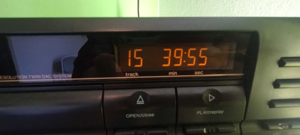 Leitor CD vintage Philips CD110447404550096824322