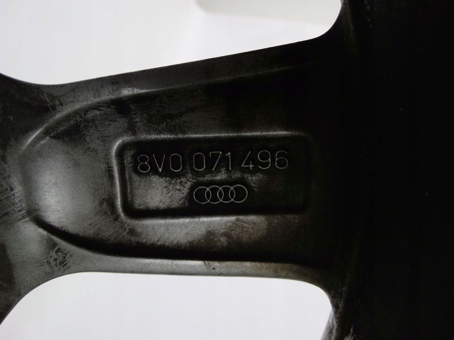 audi a3 8v felga 16 cali 8v0071496 oryginalna
