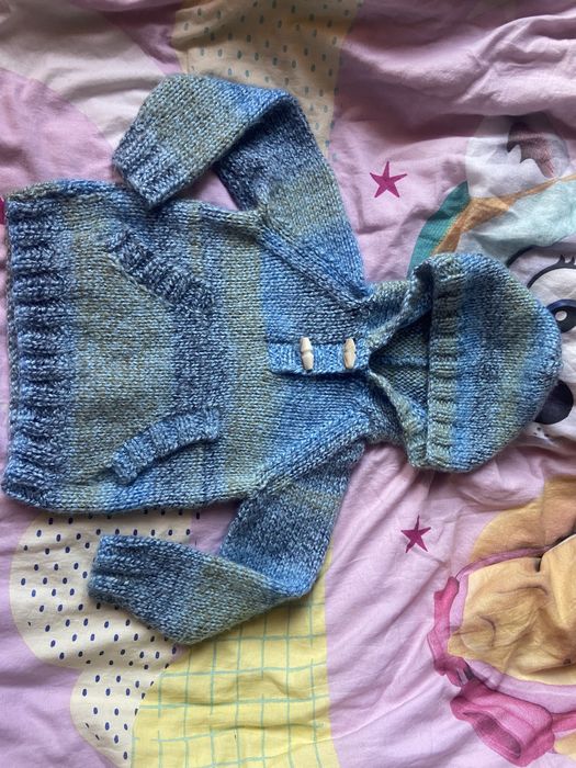 Sweter wełniany hand made 104