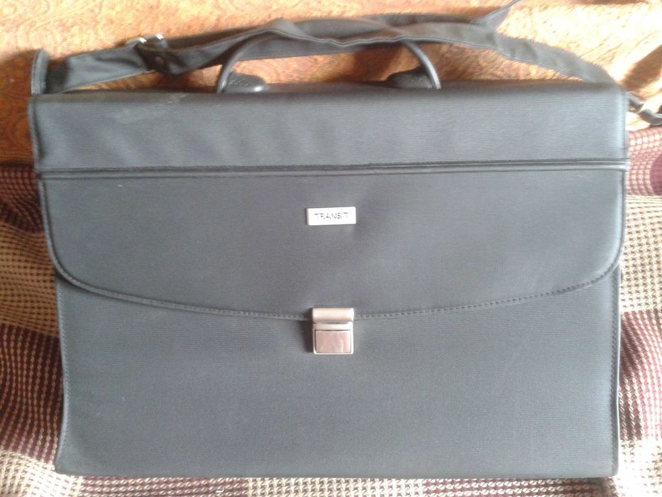 Портфель для документов и ноутбука многофункциональный 40х30см