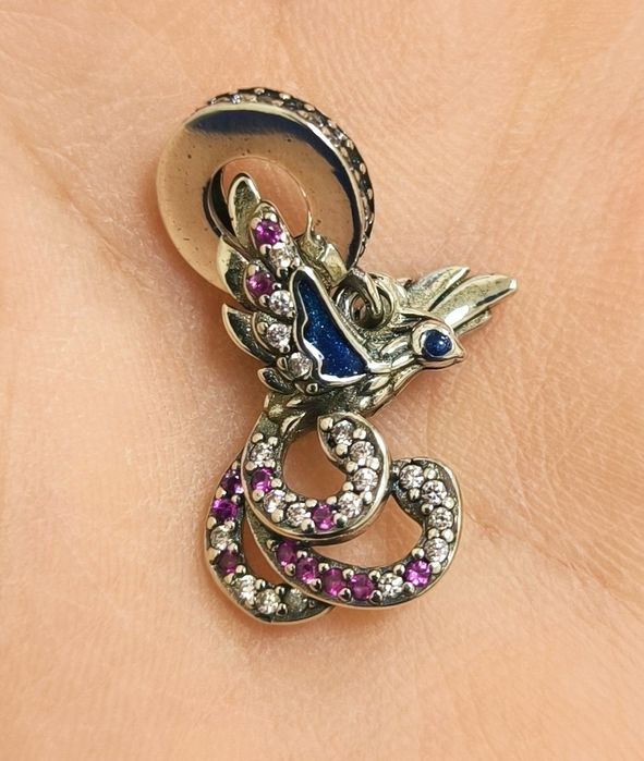 Zawieszka do bransoletki Fenix z cyrkoniami srebro próby 925