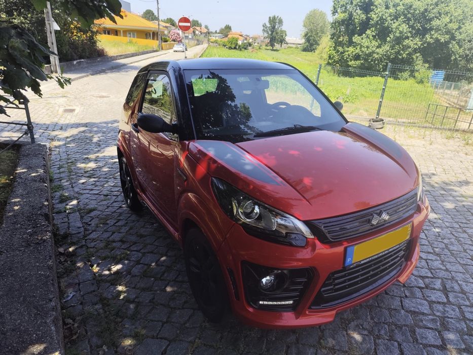 Ligier JS 50 DCI Sport – Desportivo, Equipado e Impecável!