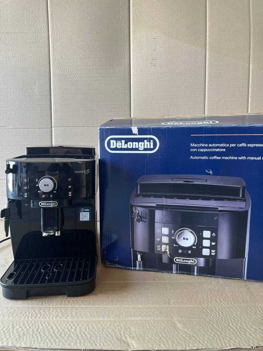 Máquina de café automática De’Longhi Magnifica S