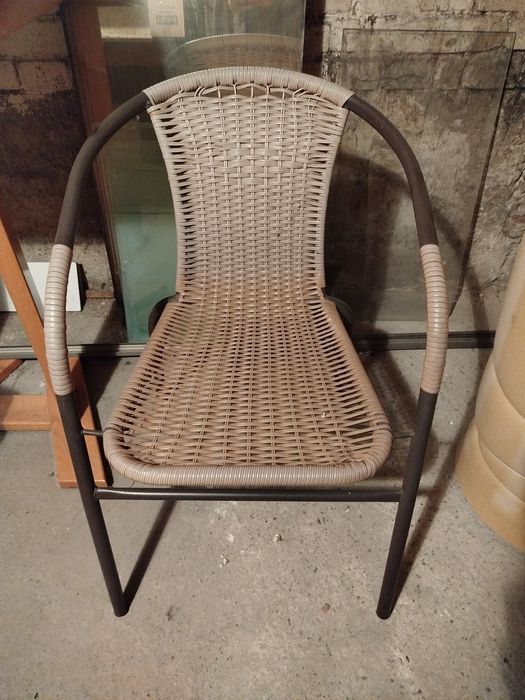 Krzesło/ fotel ogrodowy pleciony