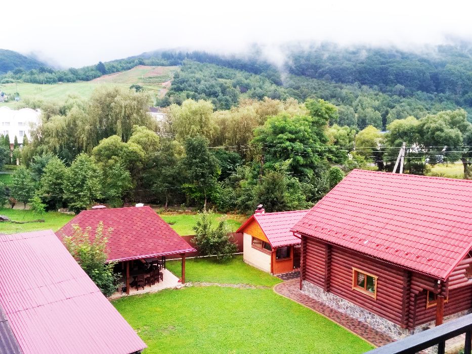 Садиба в Поляні. Апартаменти. Номери. Котедж