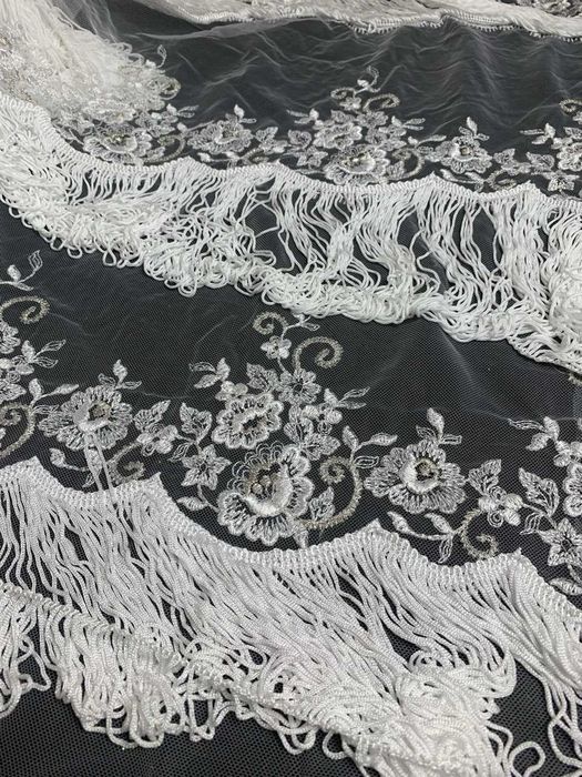 Koronka srebrna tiul haftowany 13,5m Suknie Ślubne materiał do szycia