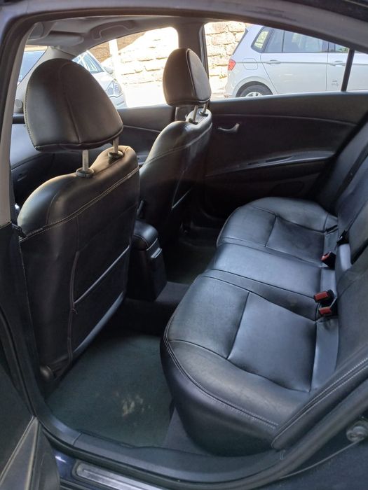 Nissan Primera 2