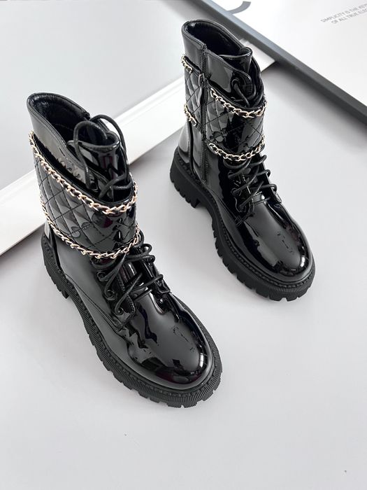 40 Sklep Nowe botki damskie lakierowane trapery SE227-1