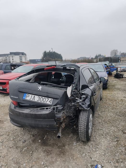 Peugot 207 czarny
