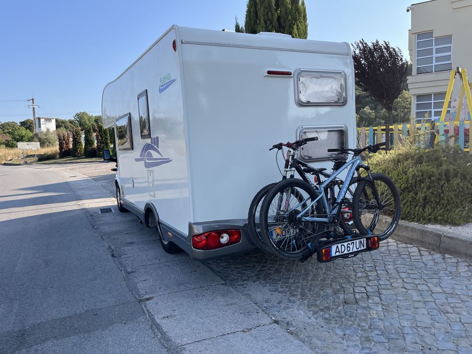 Autocaravana ford transit chausson